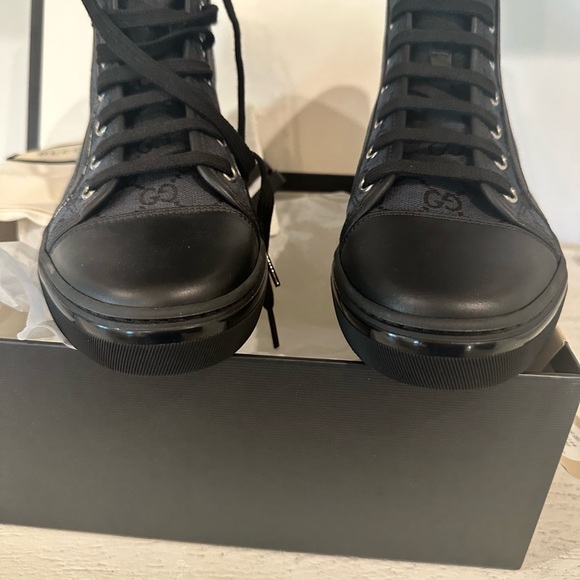 NIB GUCCI Monogram High TopSneakers Black - Picture 4 of 11